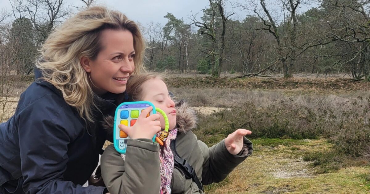 Stephanie heeft een haat-liefde verhouding met sociale media | Sophi