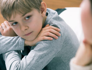 Jongen therapeut